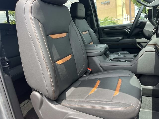 Used 2024 GMC Sierra 2500 AT4 w/ Technology Package AWD/4WD image 29