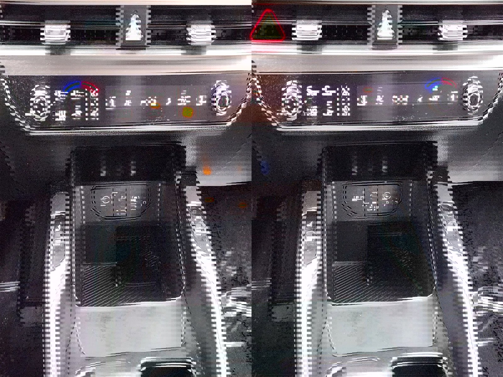 Used 2025 Kia Sorento S w/ Panoramic Sunroof Package image 26