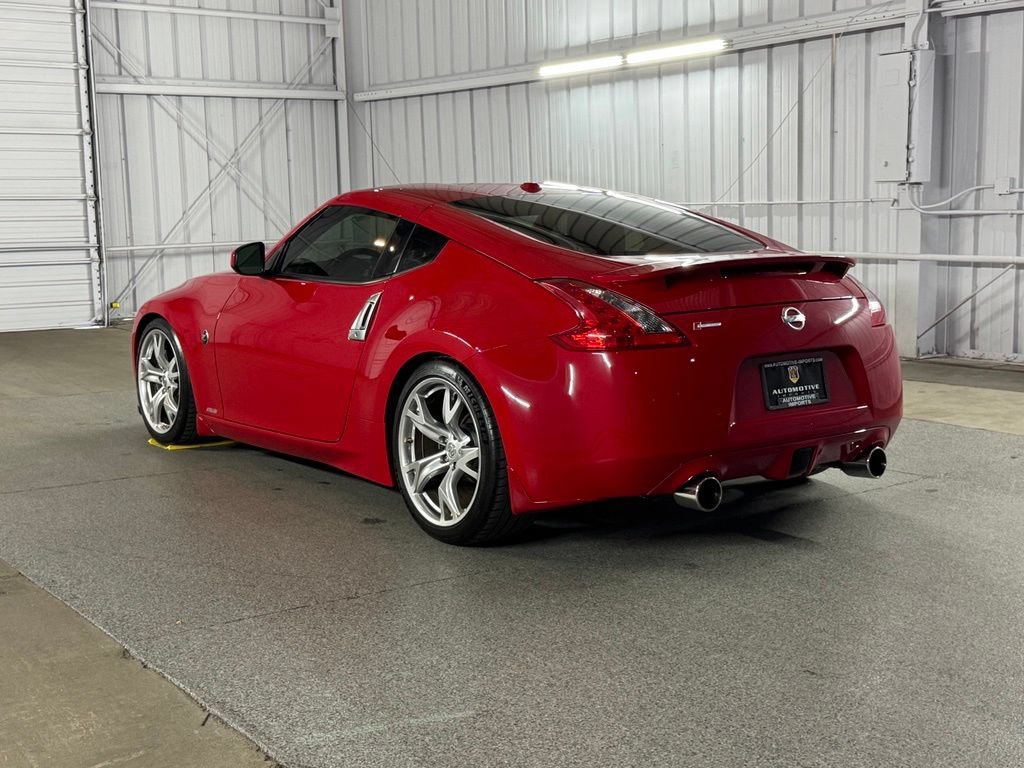 Used 2011 Nissan 370Z Touring w/ Sport Pkg RWD image 14