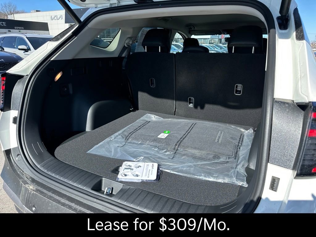 New 2026 Kia Sportage EX image 36