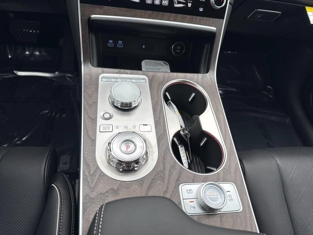 New 2026 Genesis GV80 2.5T Prestige AWD/4WD image 31