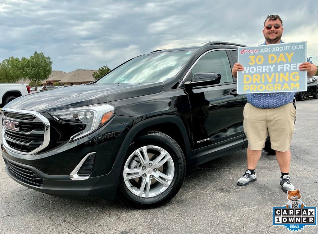 Used 2021 GMC Terrain SLE w/ Driver Convenience Package FWD image 1