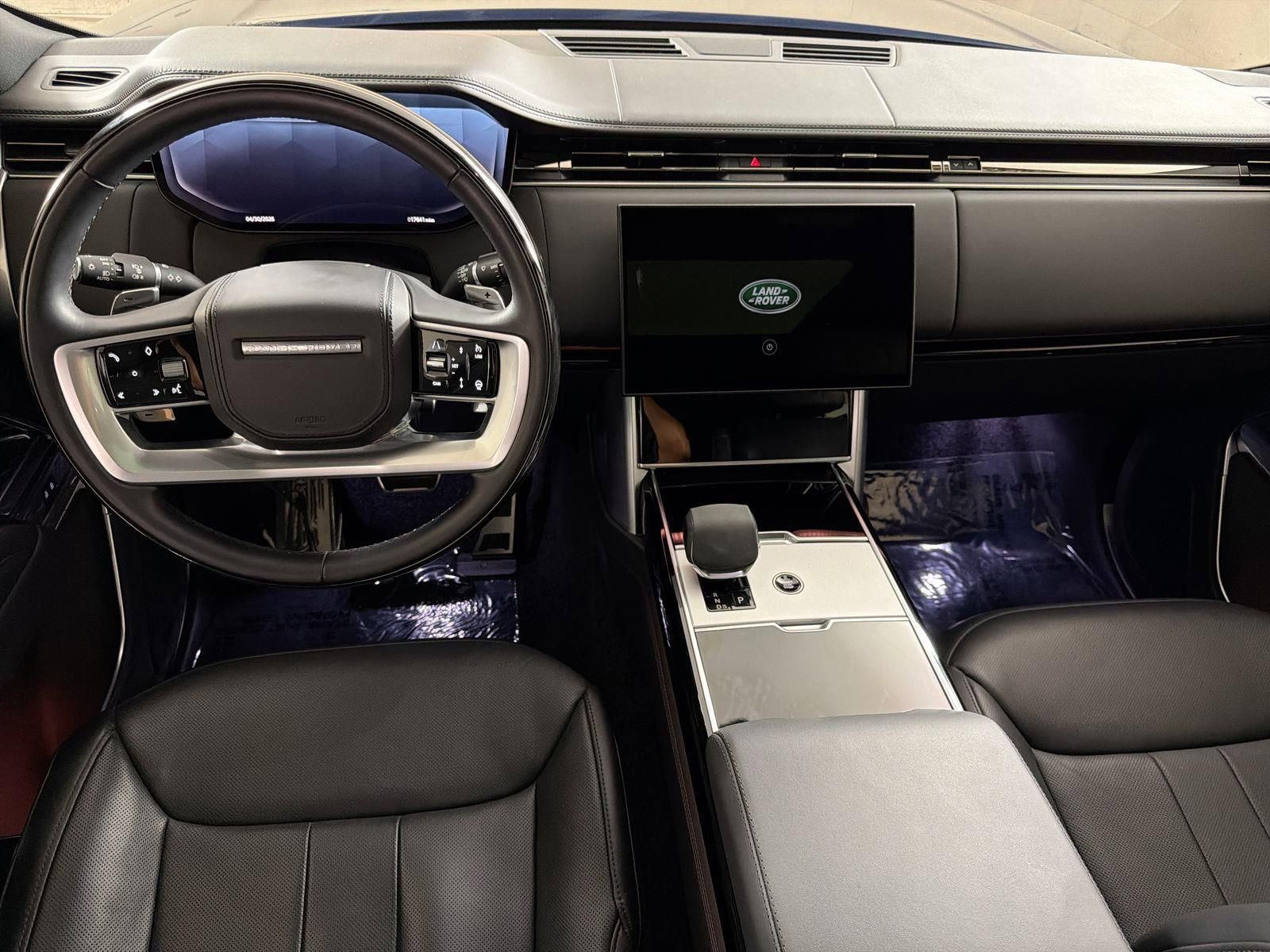 Certified 2024 Land Rover Range Rover SE AWD/4WD image 9