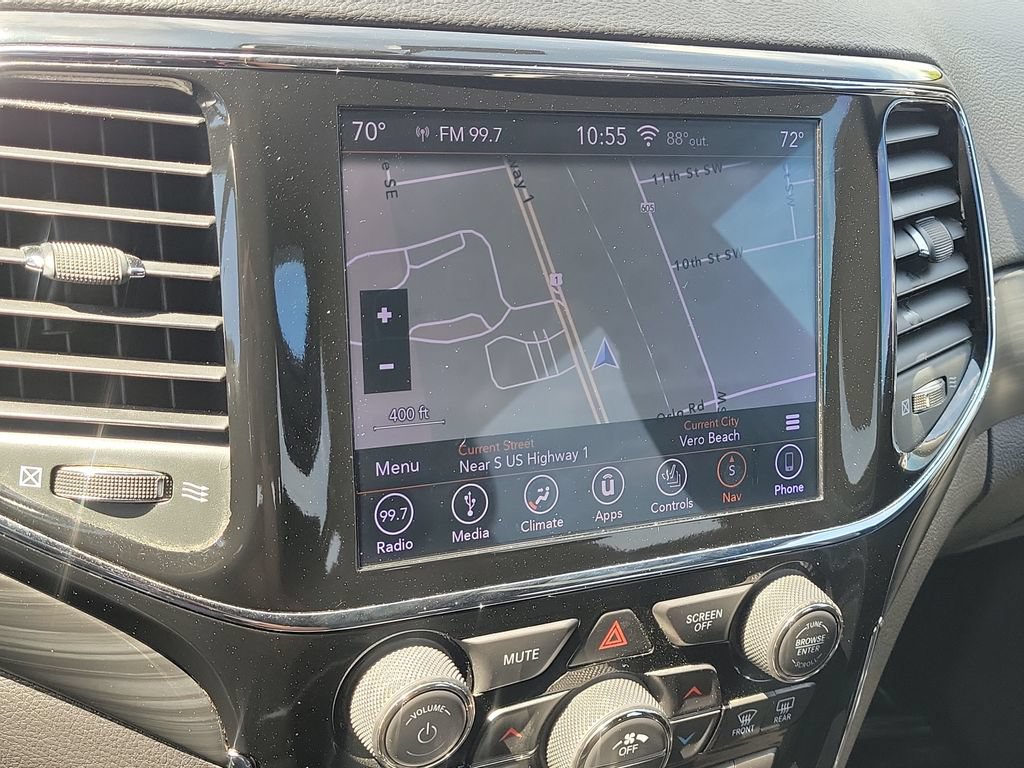 Used 2019 Jeep Grand Cherokee Altitude RWD image 15