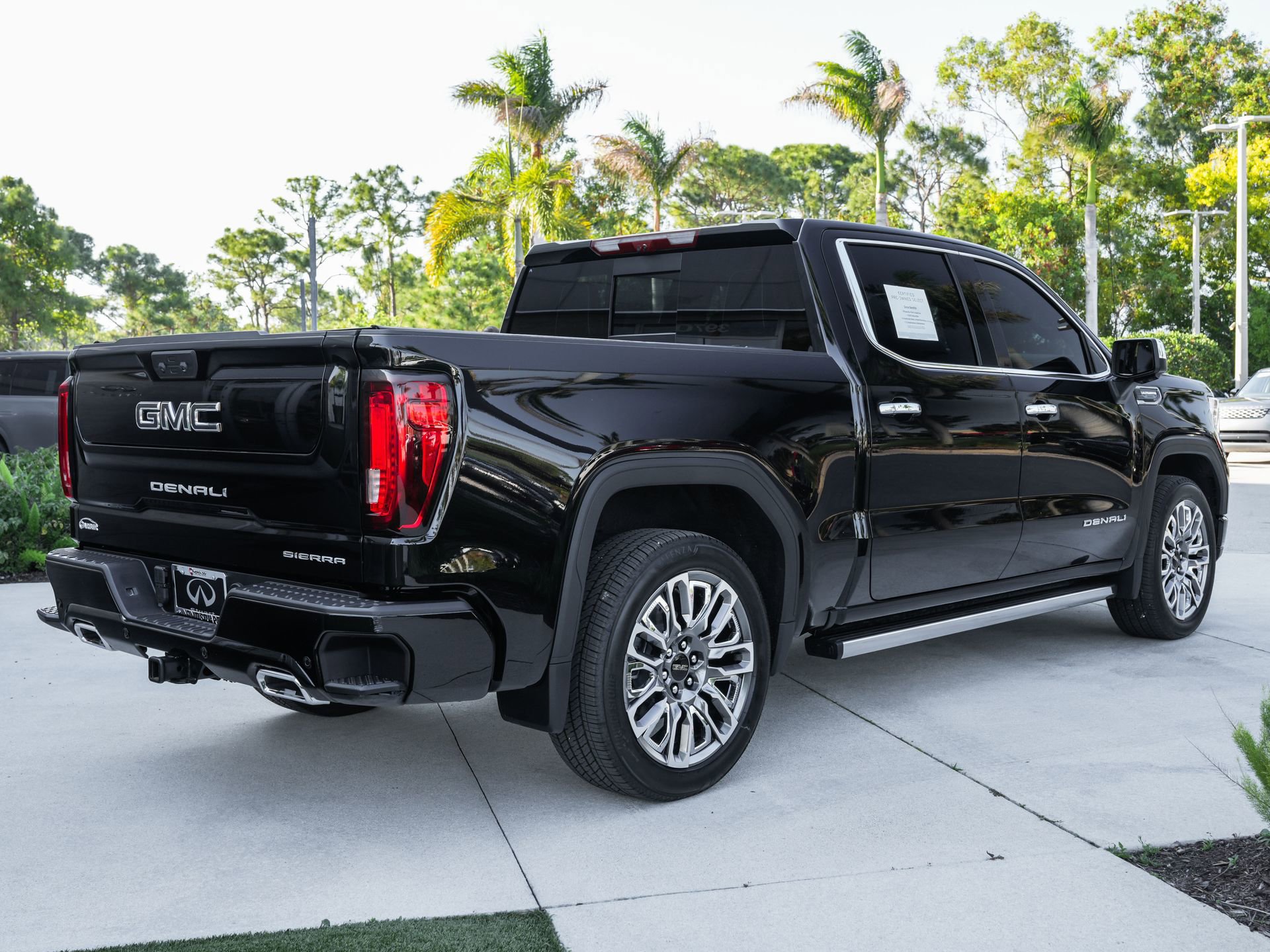 Used 2026 GMC Sierra 1500 Denali Ultimate AWD/4WD image 25