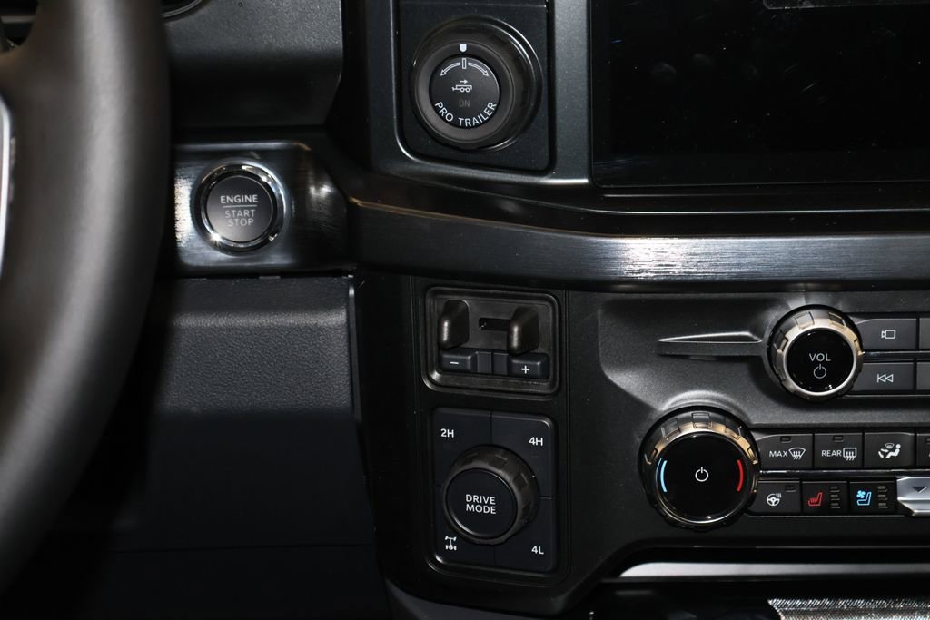 New 2025 Ford F250 Lariat w/ Lariat Ultimate Package image 22