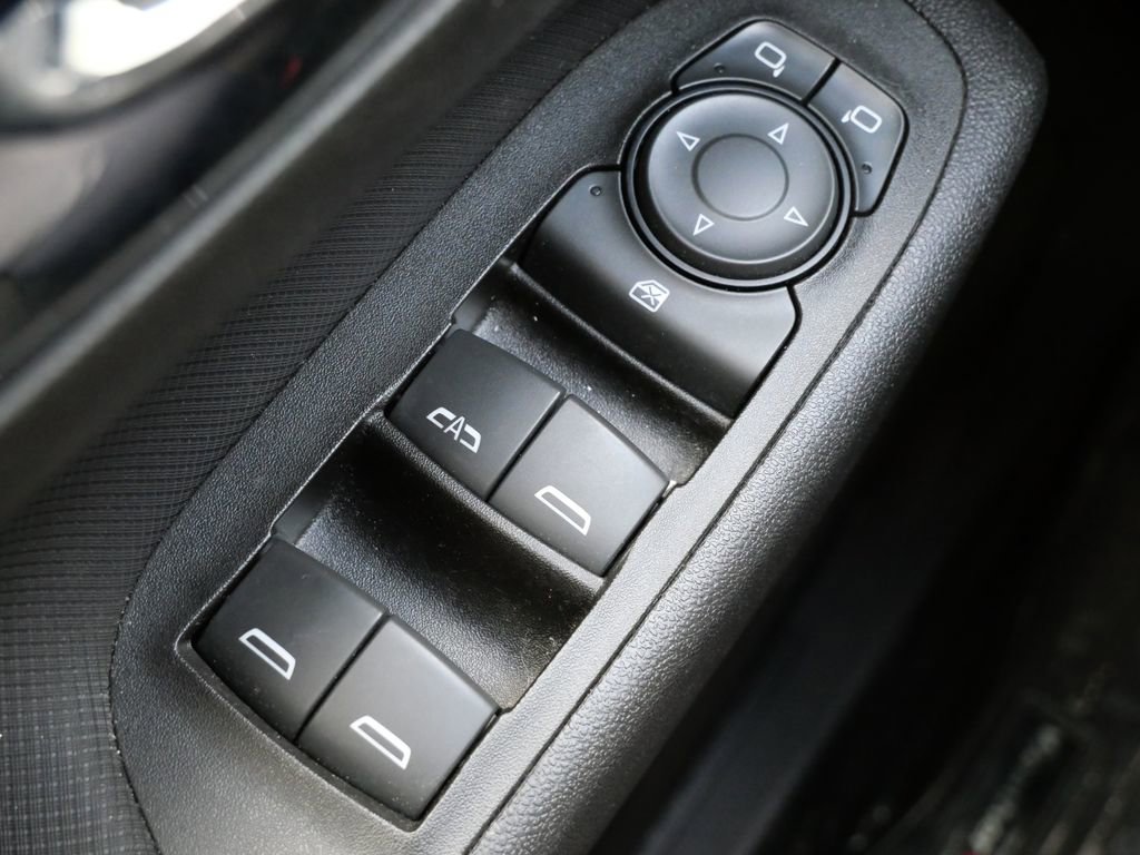 Used 2023 Chevrolet Equinox RS AWD/4WD image 20