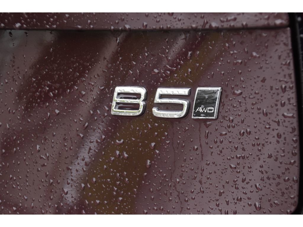 Certified 2026 Volvo XC90 B5 Core w/ Protection Package Premier image 29