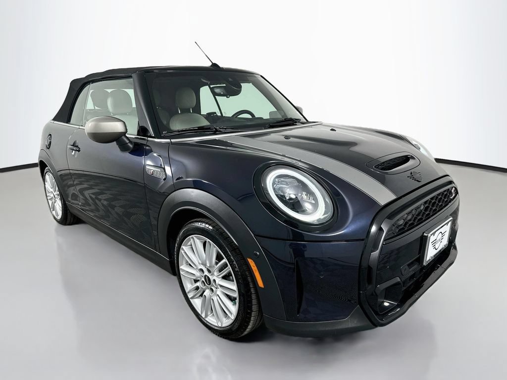 Used 2023 MINI Cooper S FWD image 3