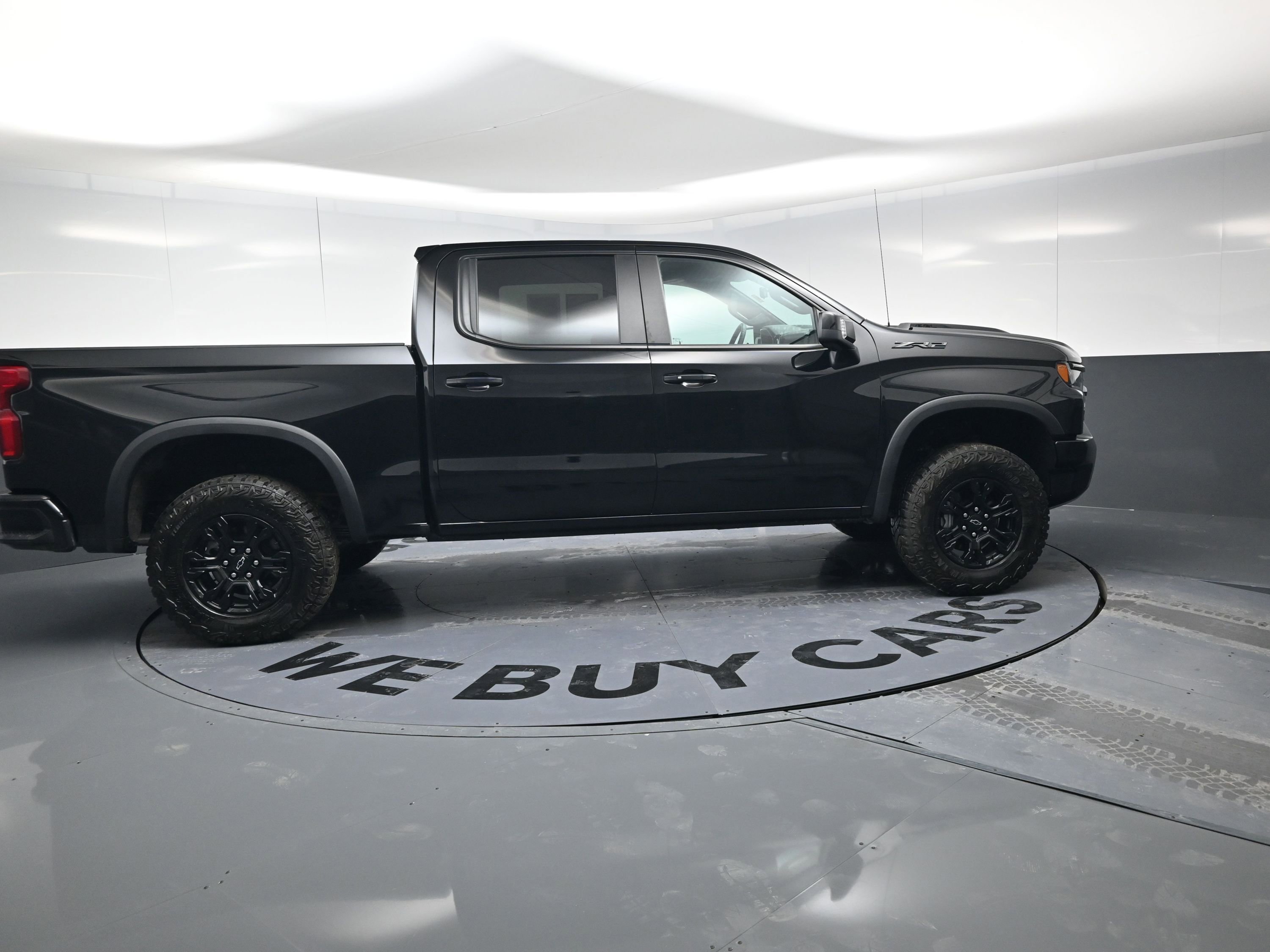 Certified 2025 Chevrolet Silverado 1500 ZR2 w/ Technology Package image 10