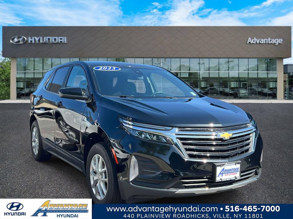 Used 2023 Chevrolet Equinox LT AWD/4WD image 1