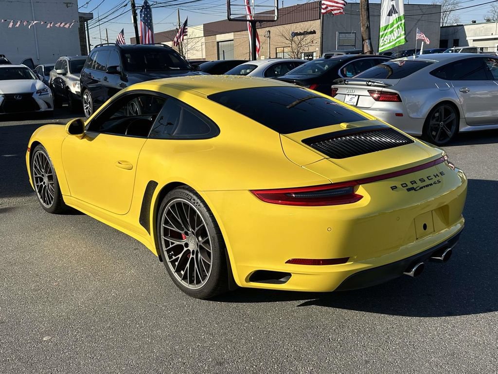 Used 2018 Porsche 911 Carrera 4S AWD/4WD image 9