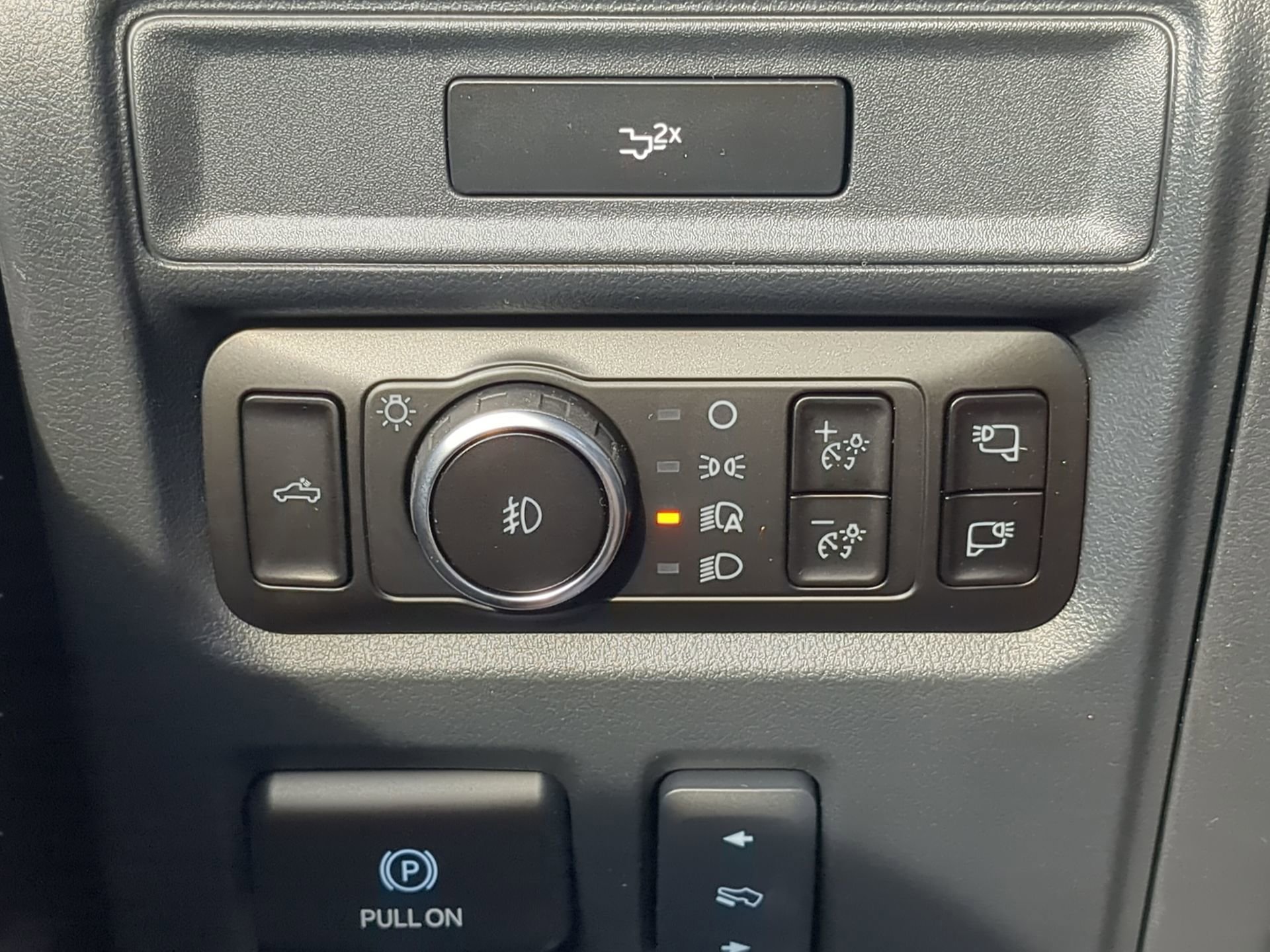 New 2026 Ford F150 Lariat w/ Equipment Group 501A Mid image 60