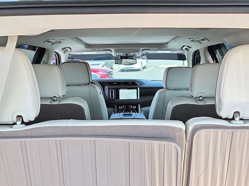 Used 2023 GMC Yukon Denali AWD/4WD image 32