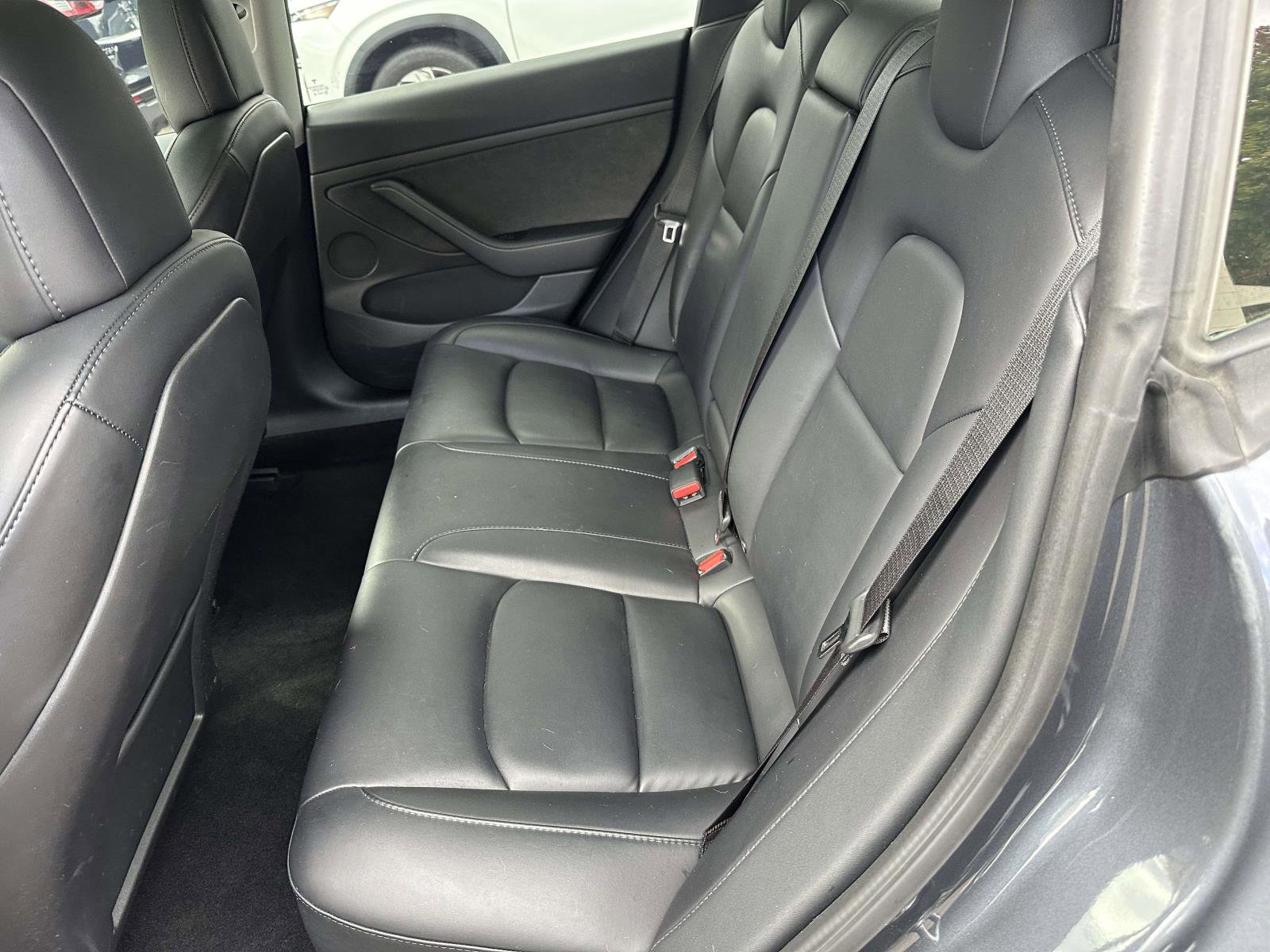 Used 2022 Tesla Model 3 Long Range image 17