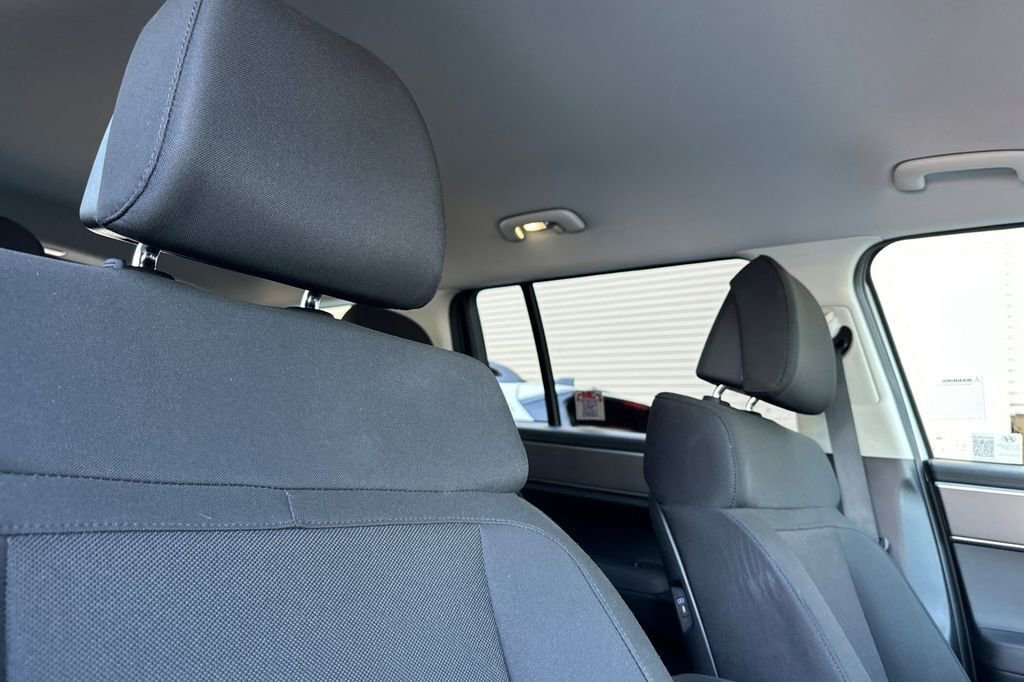 Used 2025 Hyundai Santa Fe SE image 18