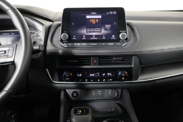 Used 2025 Nissan Rogue SV FWD image 23