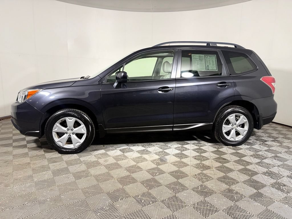 Used 2016 Subaru Forester 2.5i Premium AWD/4WD image 3