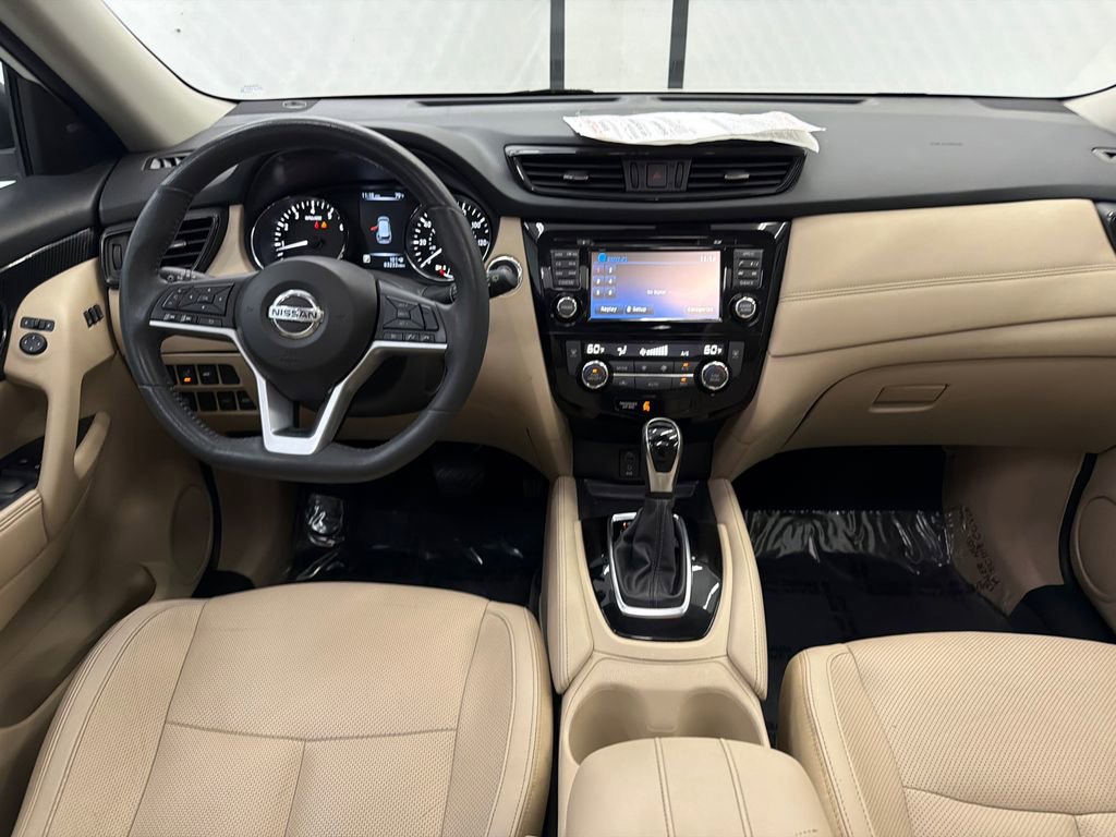 Used 2017 Nissan Rogue SL w/ SL Premium Package FWD image 25