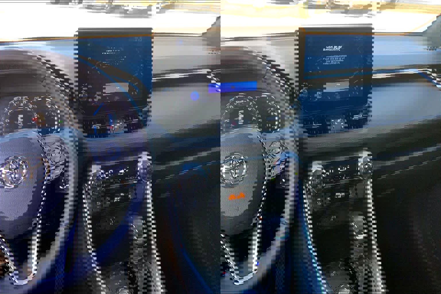 Used 2025 Toyota RAV4 XSE image 6