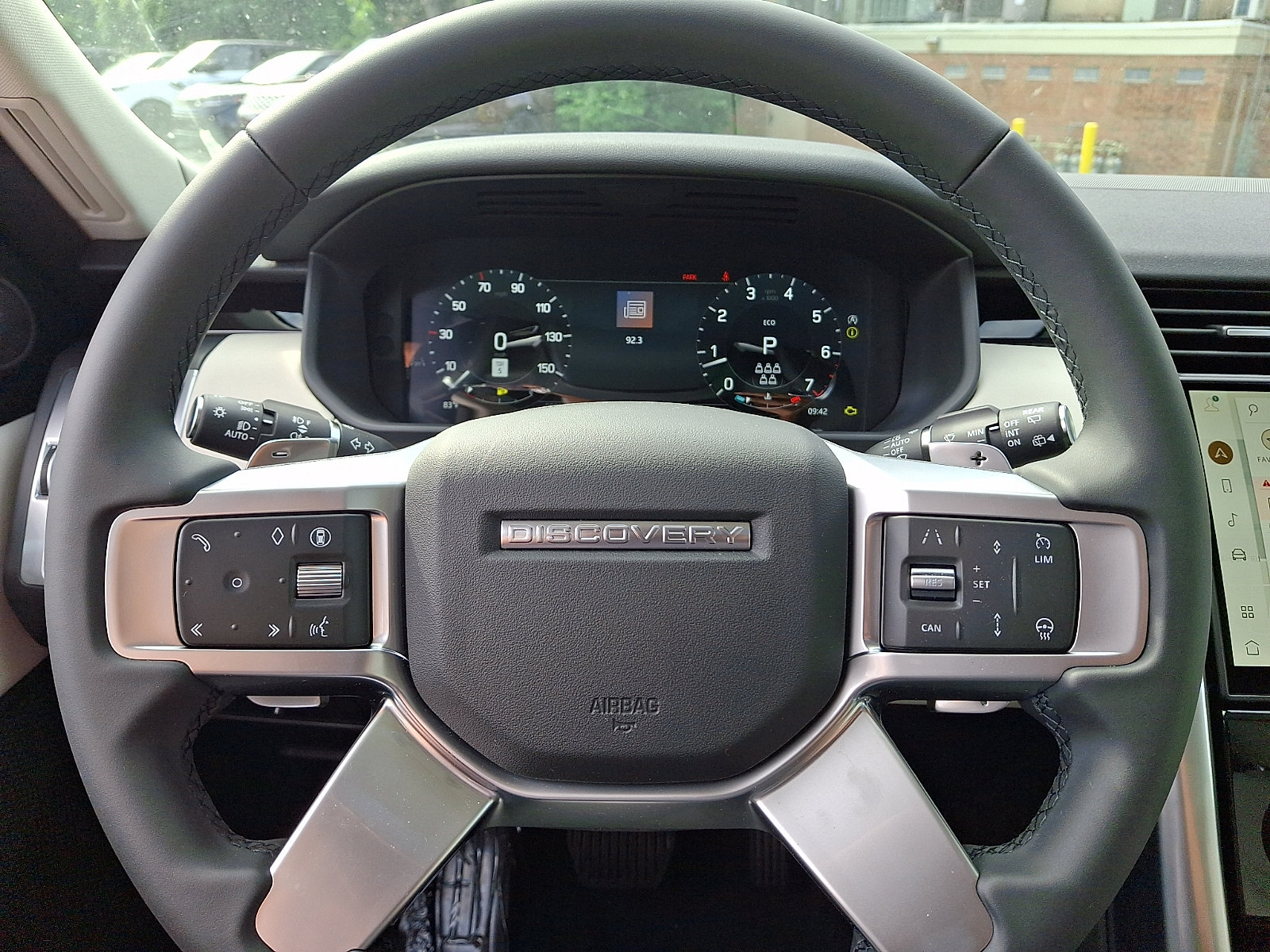 New 2026 Land Rover Discovery S AWD/4WD image 15