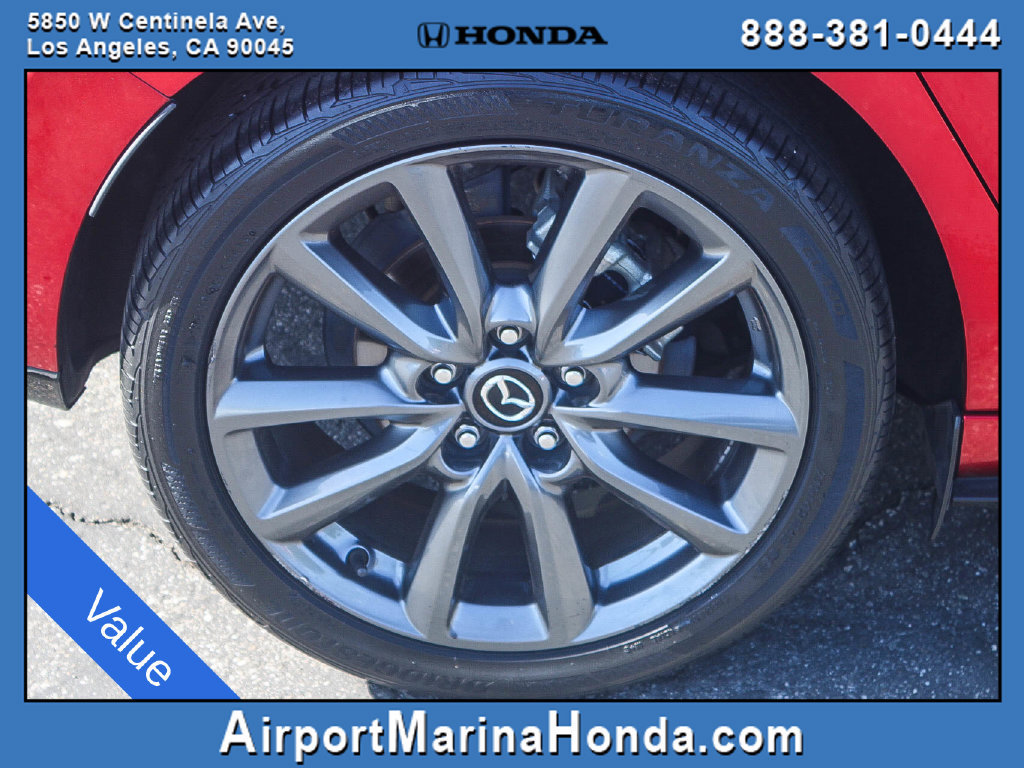 Used 2020 MAZDA MAZDA3 Hatchback FWD image 11