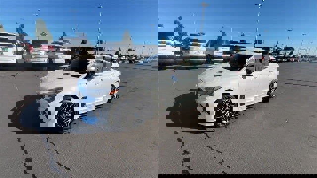 Used 2023 Kia Stinger GT-Line image 32