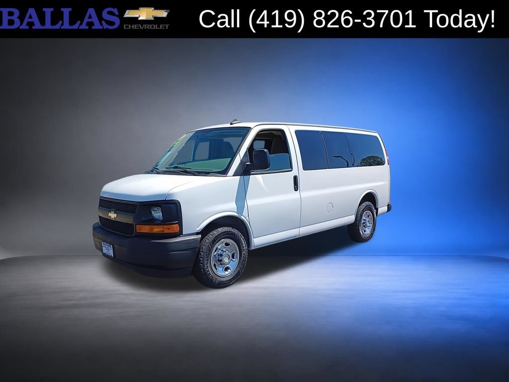 Used 2017 Chevrolet Express 2500 LS RWD image 4