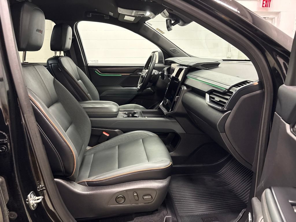 Certified 2025 GMC Acadia AT4 w/ LPO, Floor Liner Package AWD/4WD image 35
