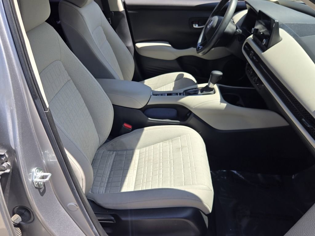 Certified 2023 Honda HR-V LX image 17