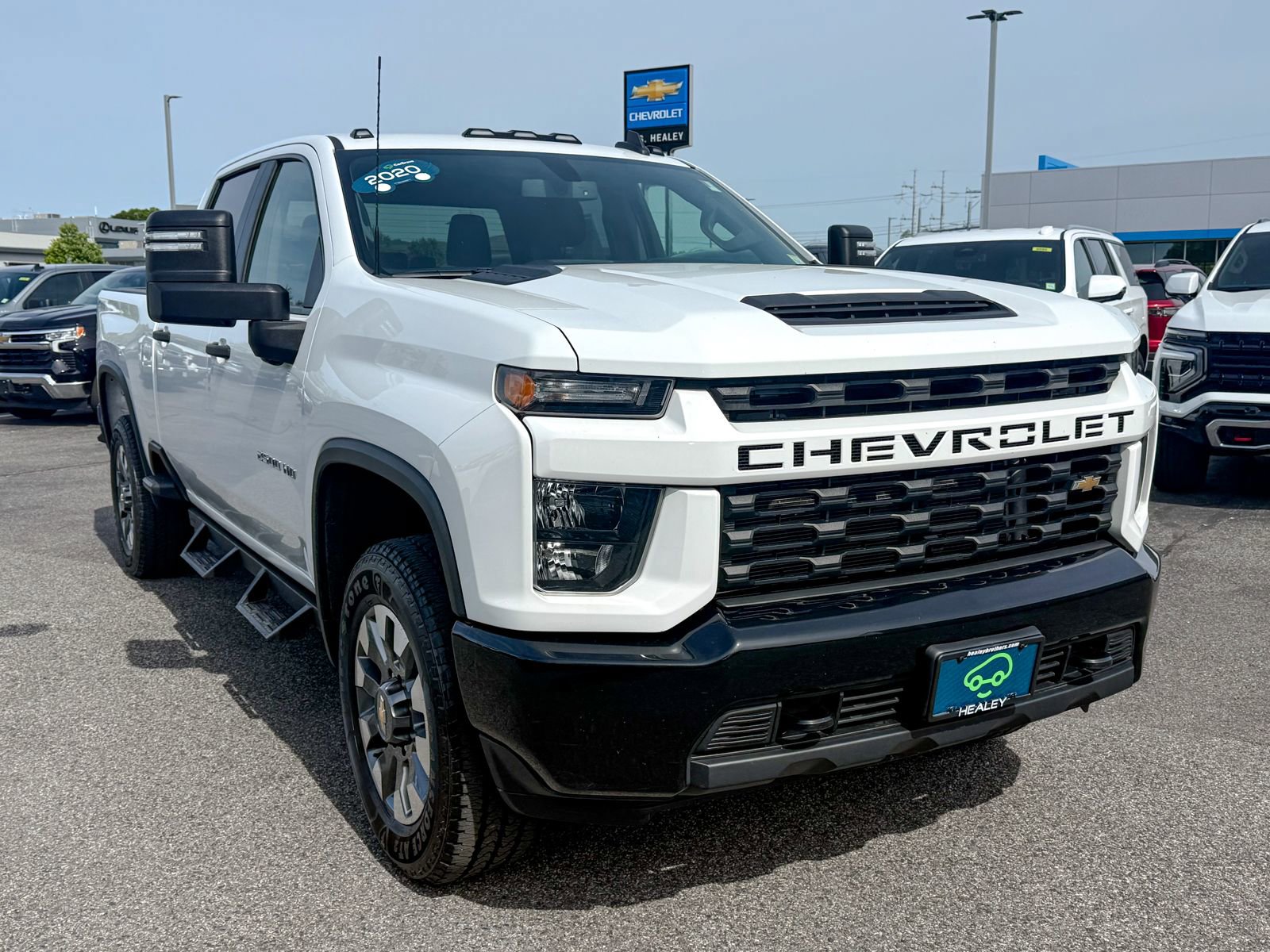 Certified 2021 Chevrolet Silverado 2500 Custom w/ Custom Value Package AWD/4WD image 1
