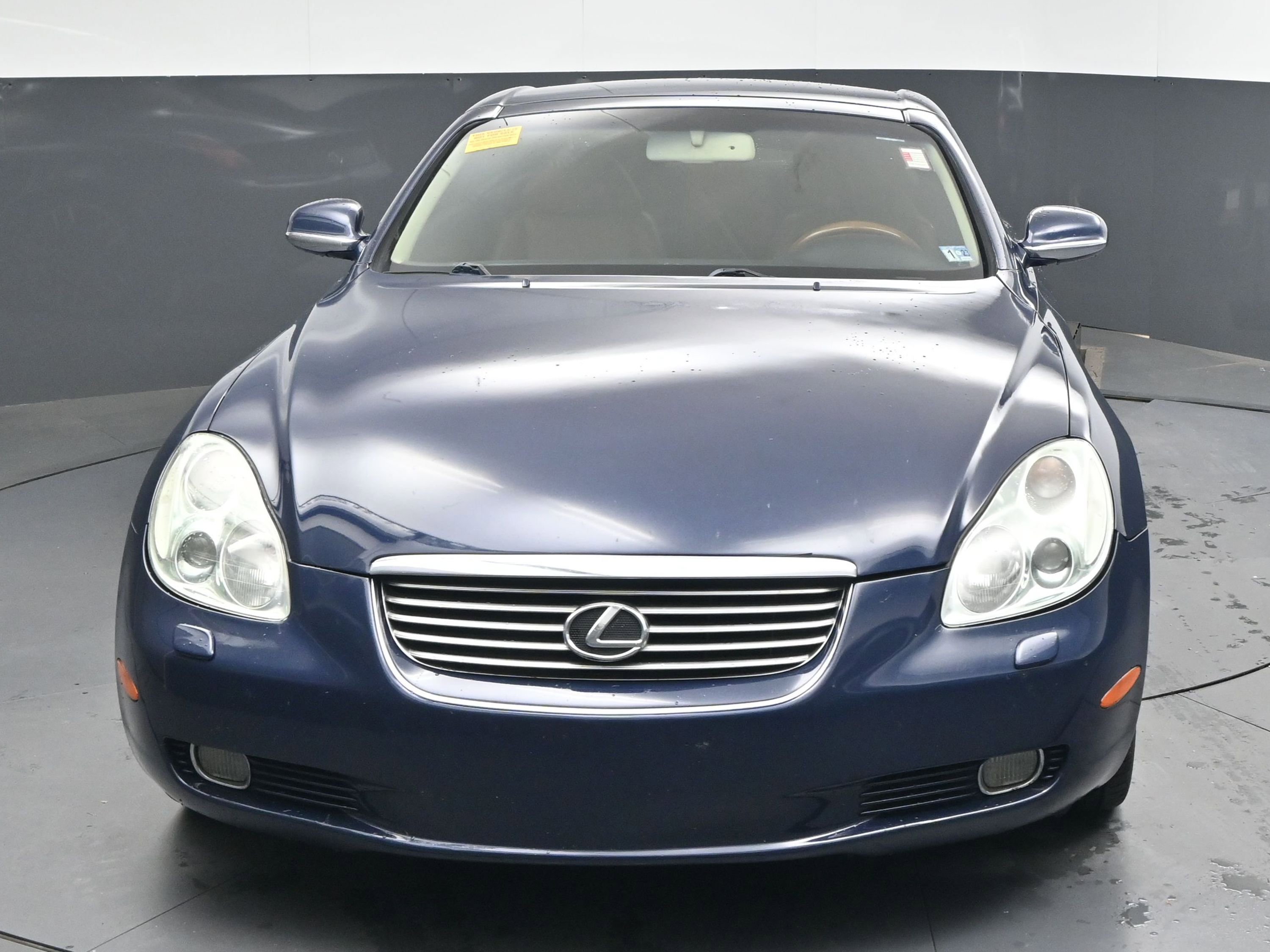 Used 2003 Lexus SC 430 Convertible image 2