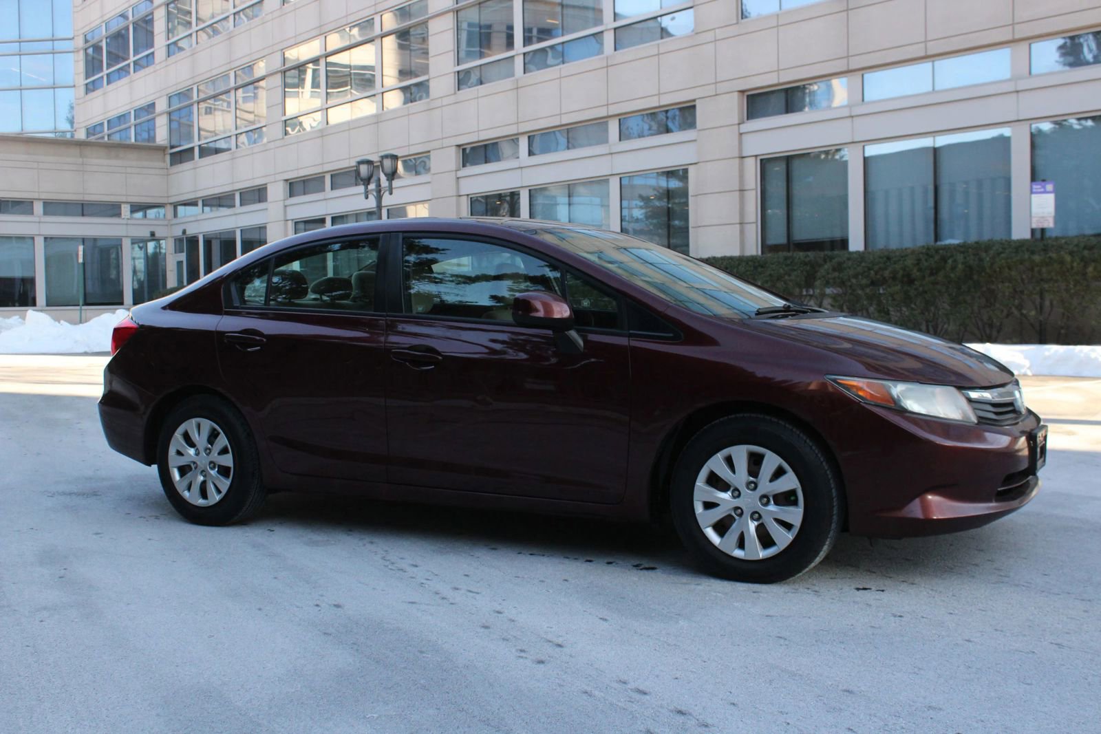 Used 2012 Honda Civic LX image 2