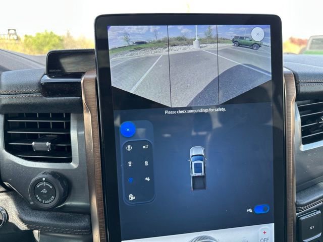 Used 2022 Ford F150 Lightning Lariat w/ Equipment Group 511A High image 32