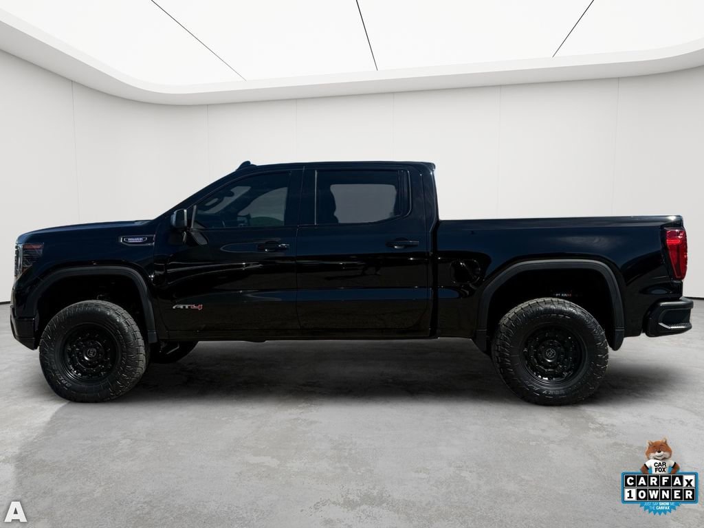 Used 2022 GMC Sierra 1500 AT4 w/ Technology Package image 3