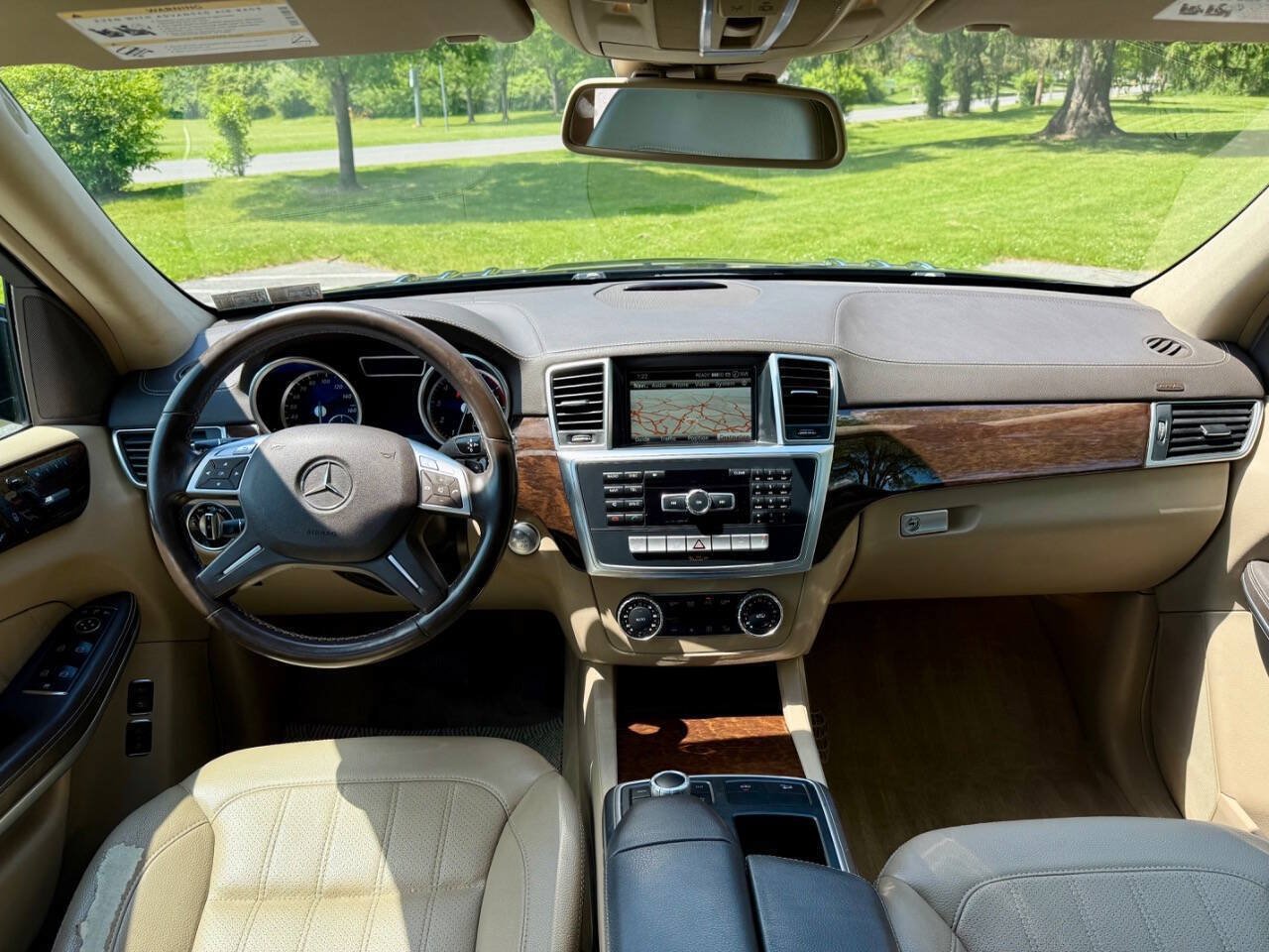 Used 2013 Mercedes-Benz GL 450 4MATIC w/ Premium 1 Pkg image 12