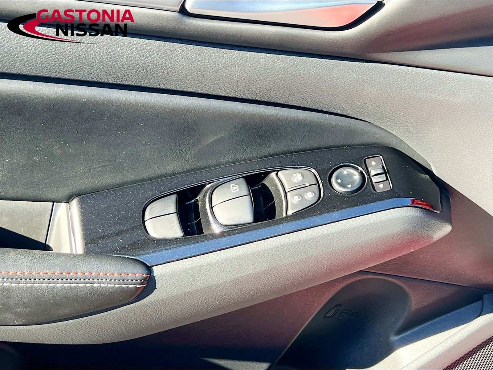 Used 2024 Nissan Altima 2.5 SR w/ SR Premium Package image 23