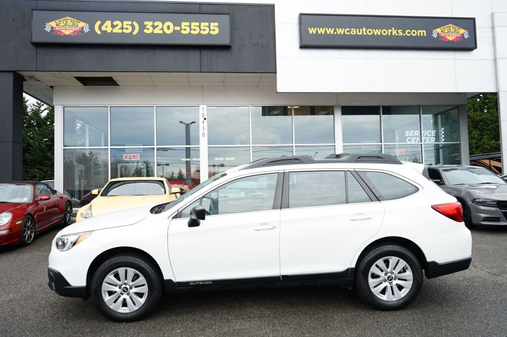 Used 2016 Subaru Outback 2.5i image 2