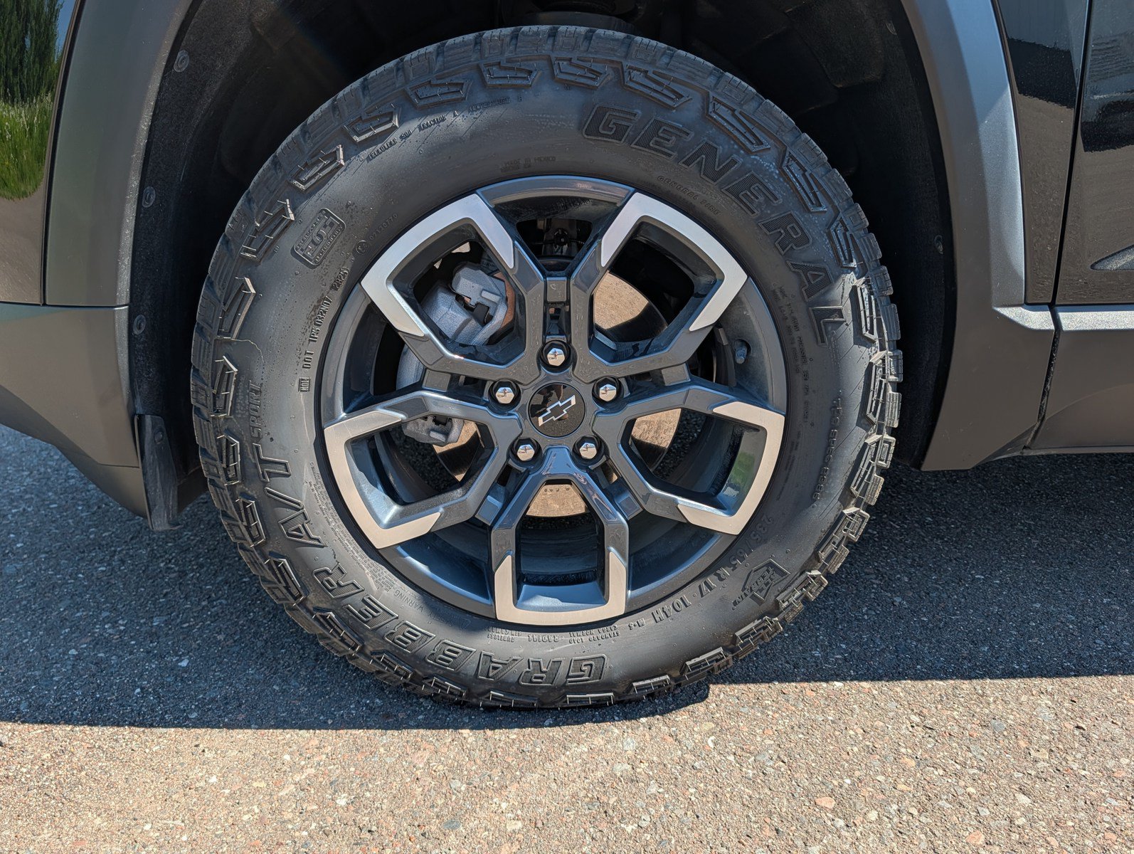 Used 2026 Chevrolet Equinox ACTIV w/ Convenience Package III AWD/4WD image 15