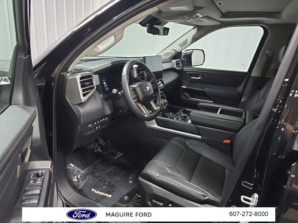 Used 2022 Toyota Tundra Limited image 32