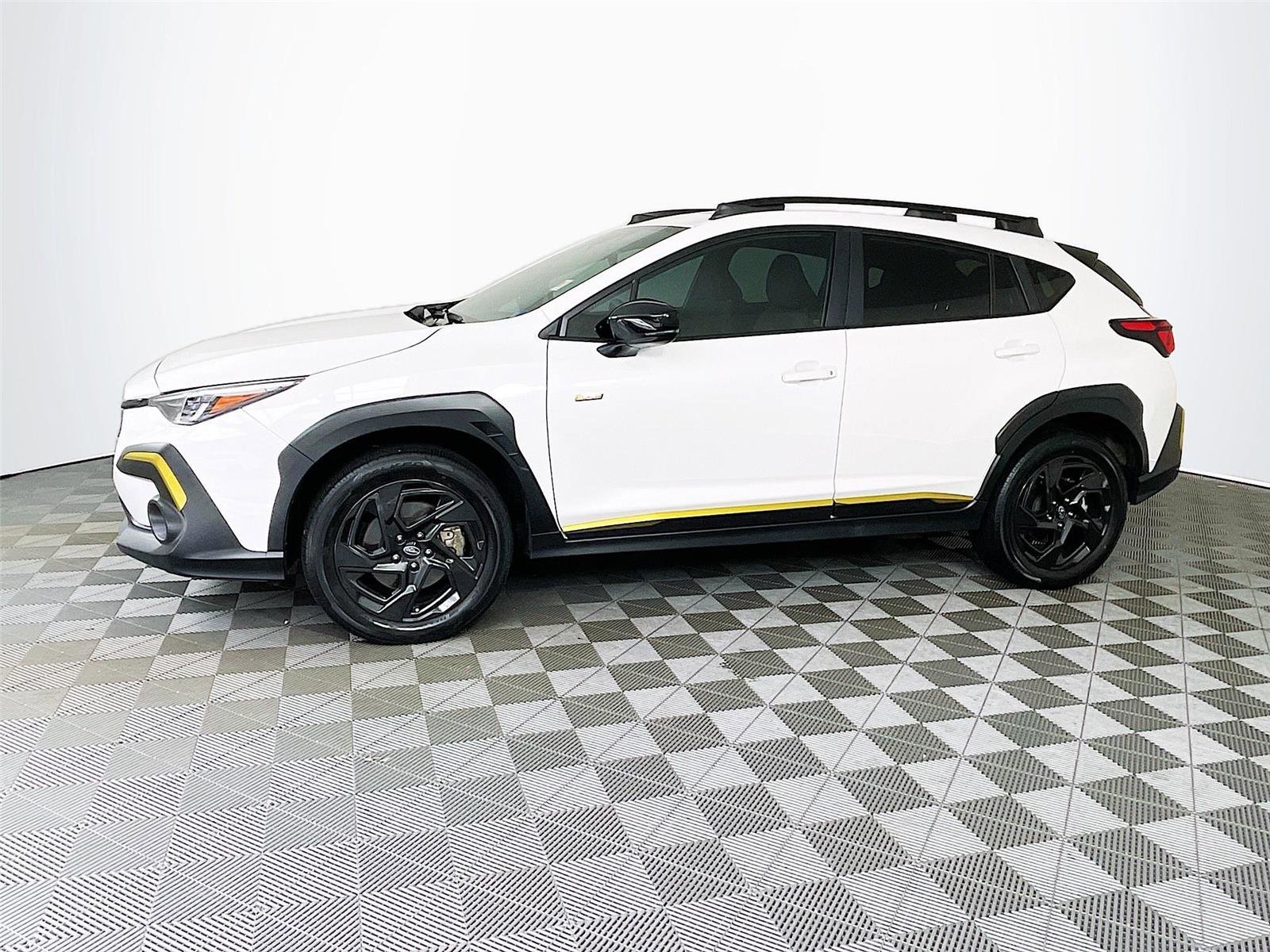 Used 2024 Subaru Crosstrek 2.5i Sport AWD/4WD image 4