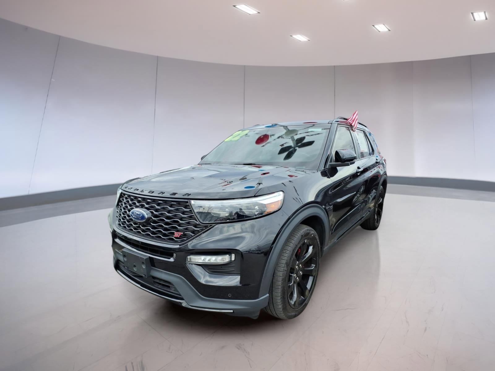 Used 2022 Ford Explorer ST w/ Equipment Group 401A AWD/4WD image 2