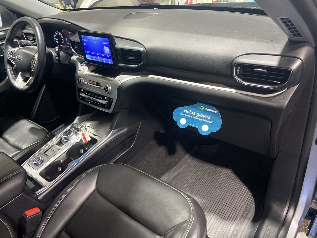 Used 2021 Ford Explorer XLT w/ Equipment Group 202A image 28