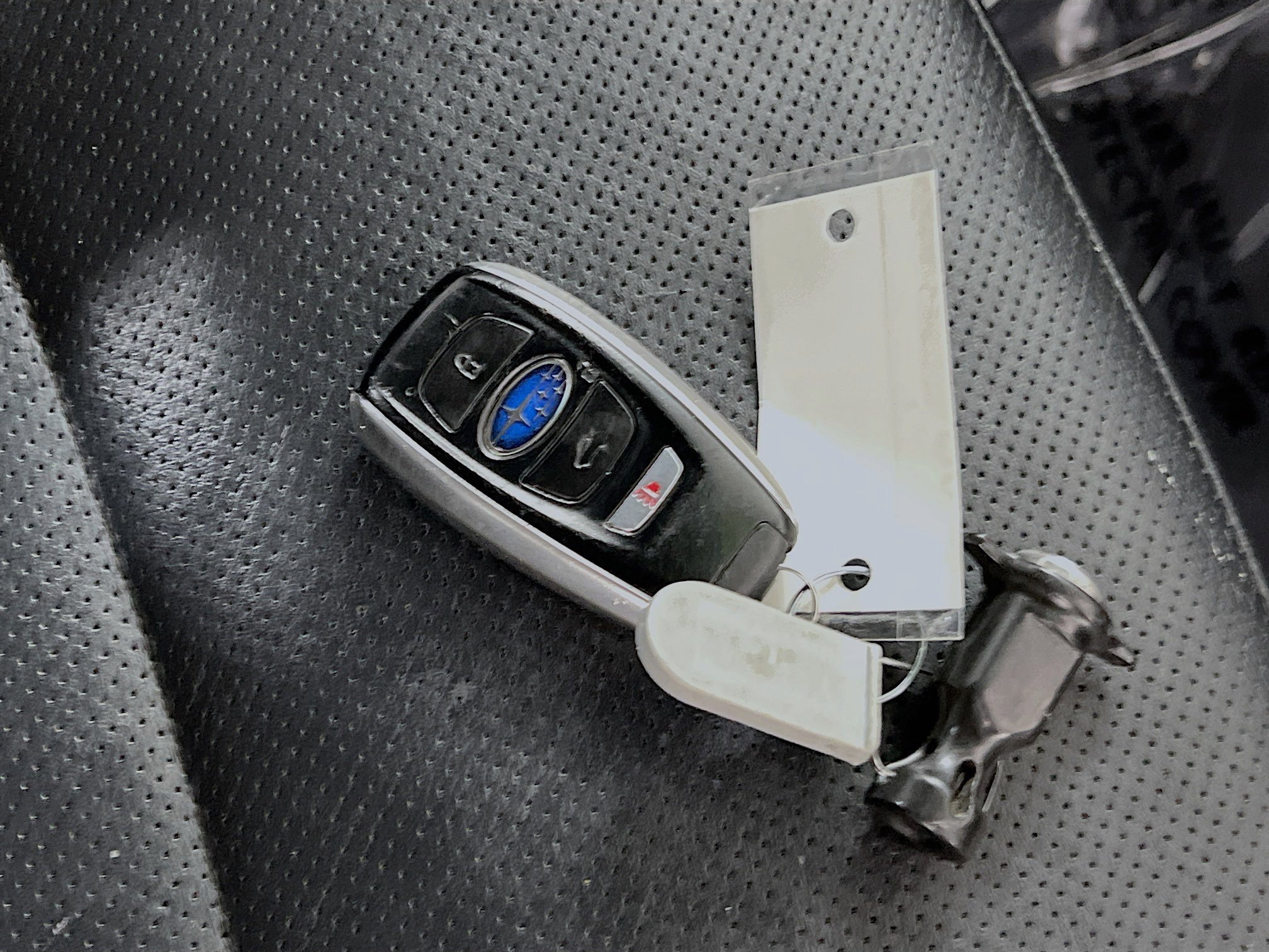 Used 2016 Subaru Legacy 2.5i Limited image 36