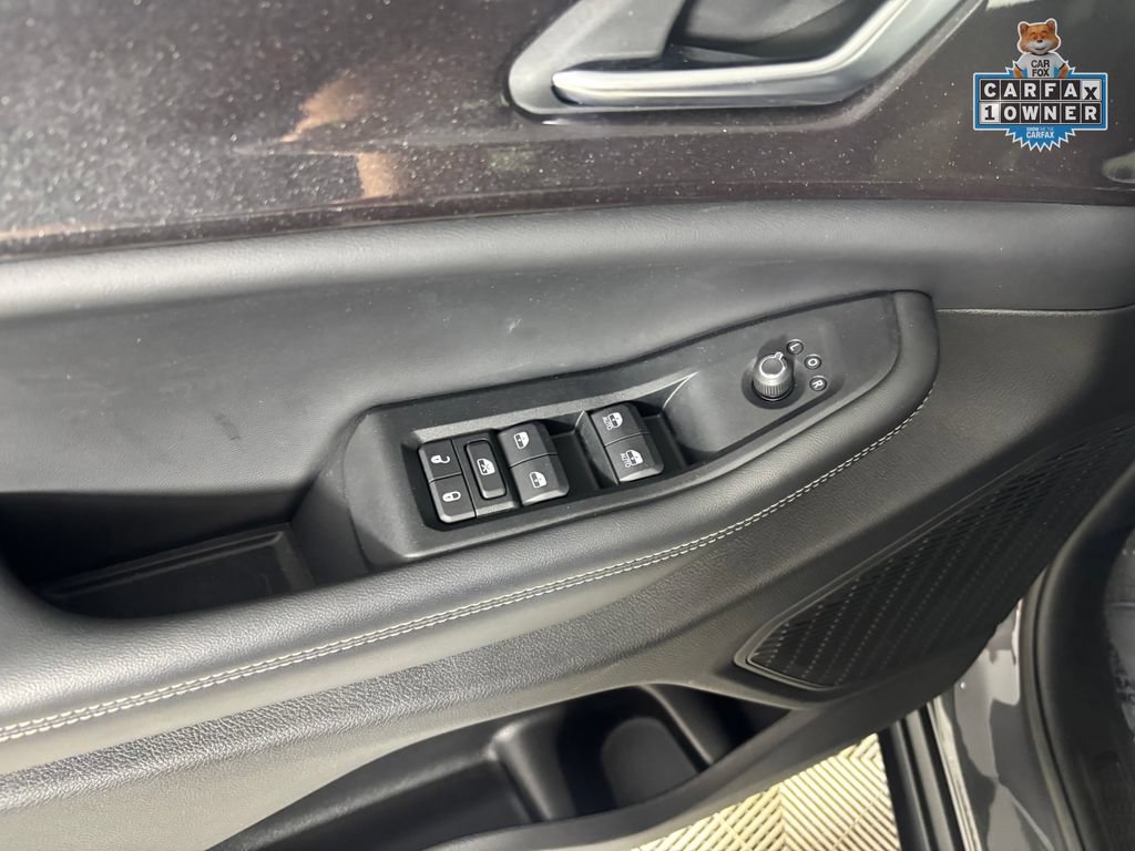 Used 2023 Jeep Grand Cherokee L Laredo AWD/4WD image 15