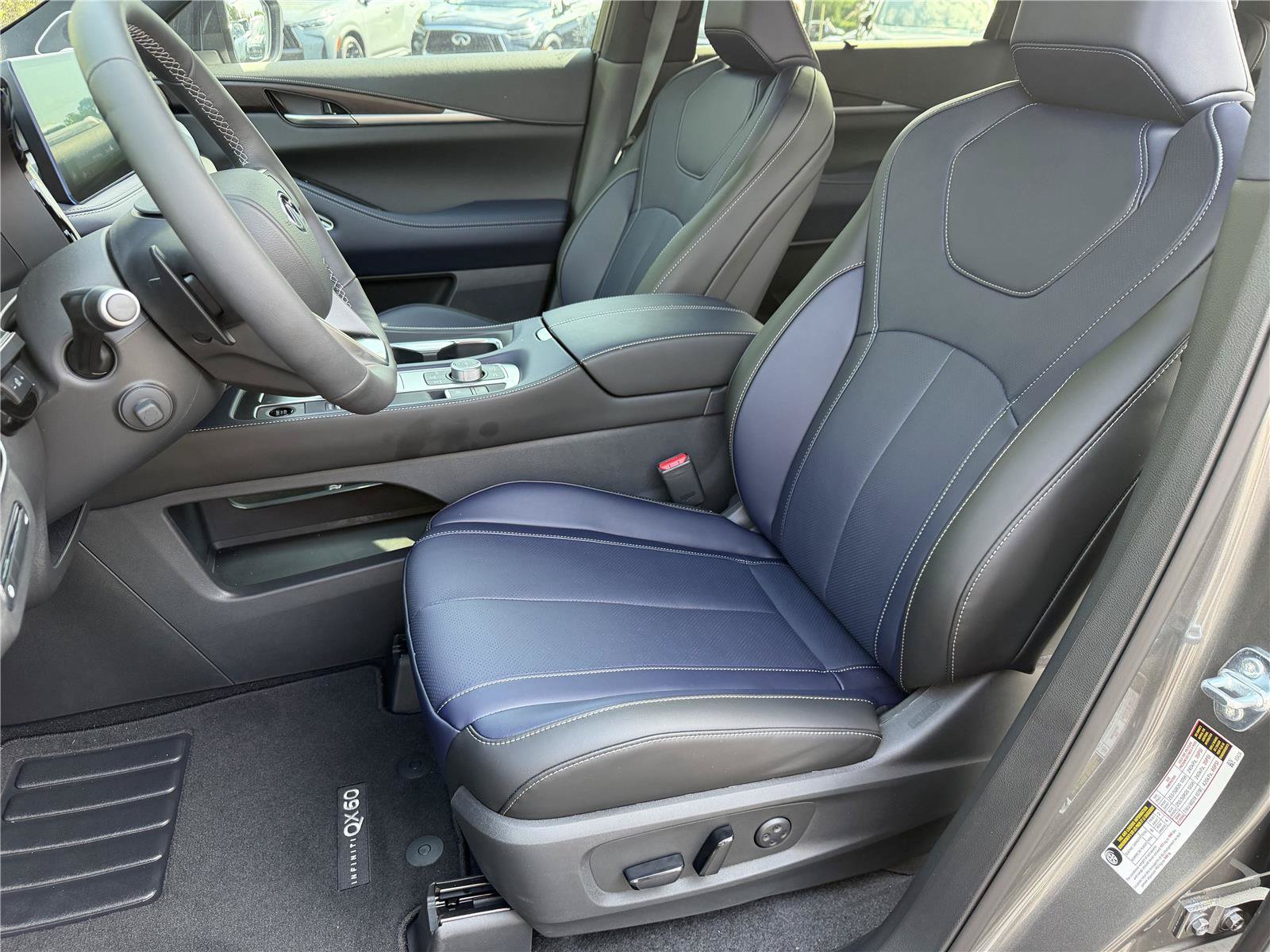 New 2026 INFINITI QX60 Sport w/ Dark Cargo Package AWD/4WD image 22