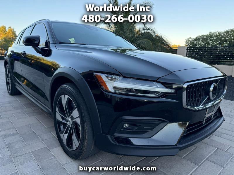 Used 2025 Volvo V60 B5 Cross Country Plus