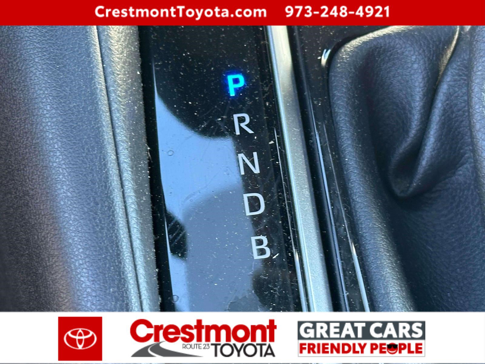 Certified 2025 Toyota Corolla SE image 25