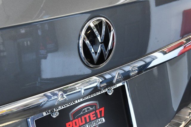 Used 2023 Volkswagen Atlas SEL AWD/4WD image 12