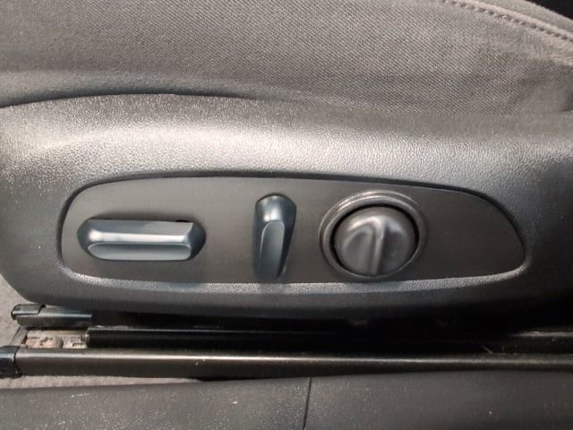 Used 2023 Chevrolet Malibu LT FWD image 13